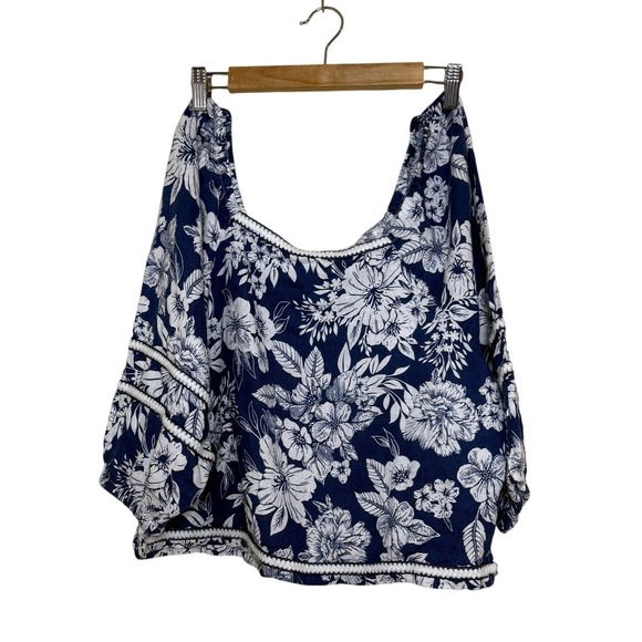 C&C California Blouse Women XL Blue White Floral Linen Vacation Cruise Resort - Picture 2 of 9